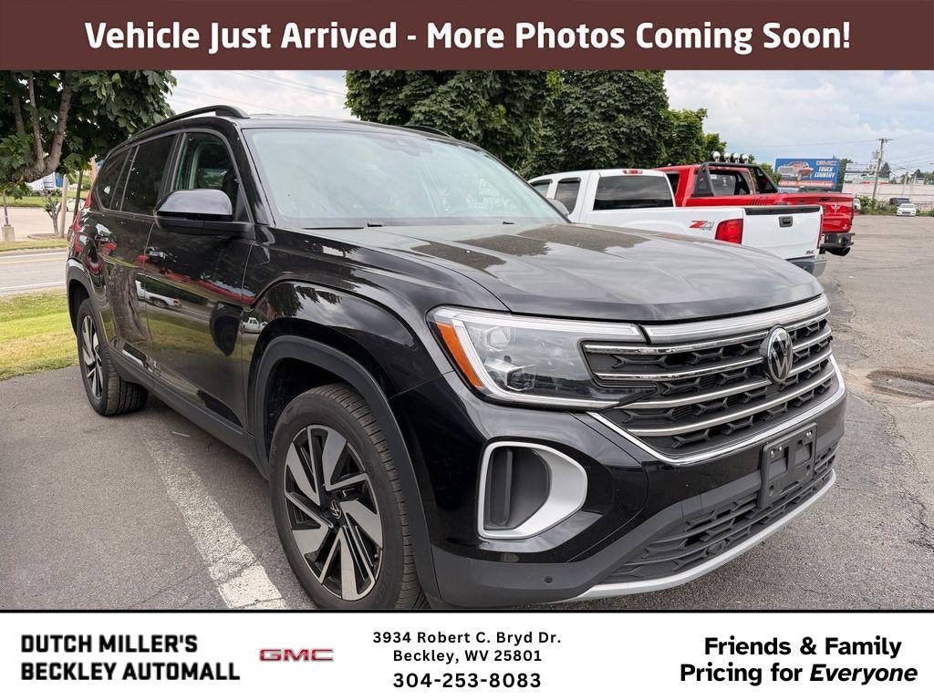 2025 Volkswagen Atlas 2.0T SE w/Technology