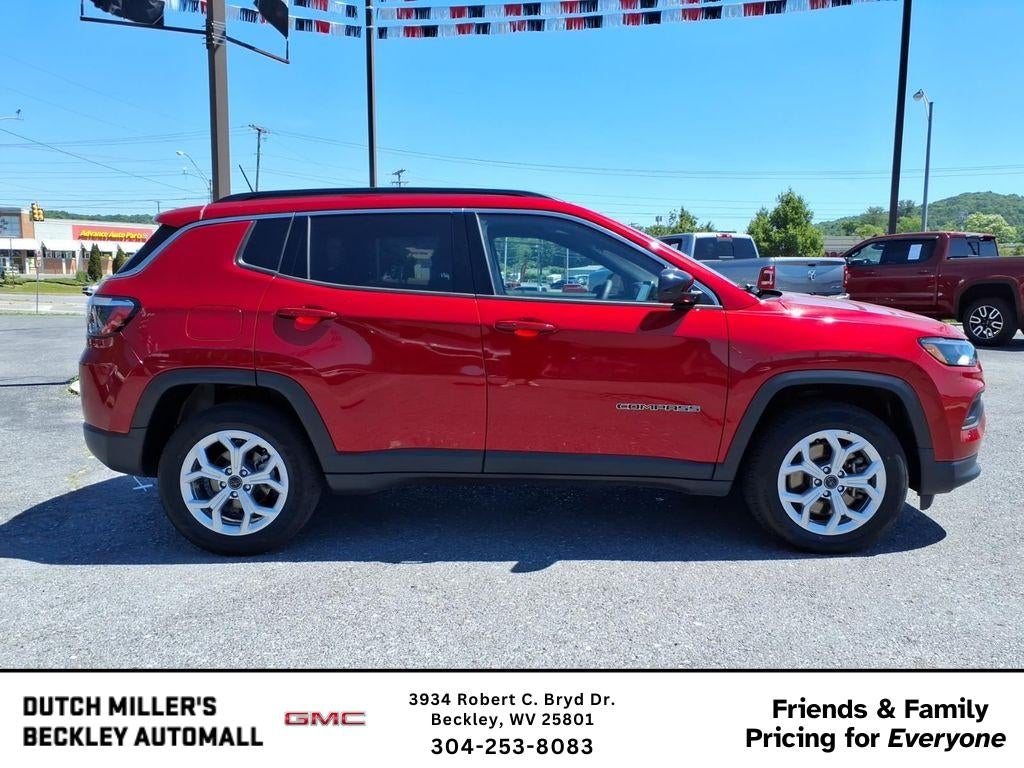 2025 Jeep Compass Latitude