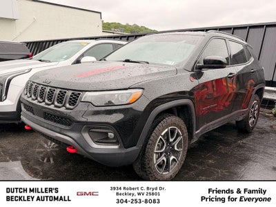 2025 Jeep Compass Trailhawk