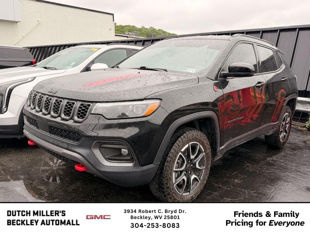 2025 Jeep Compass Trailhawk