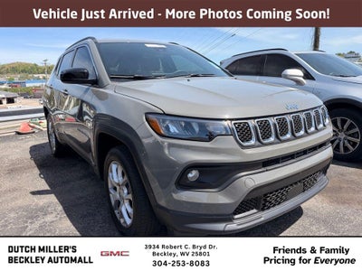 2024 Jeep Compass Latitude Lux