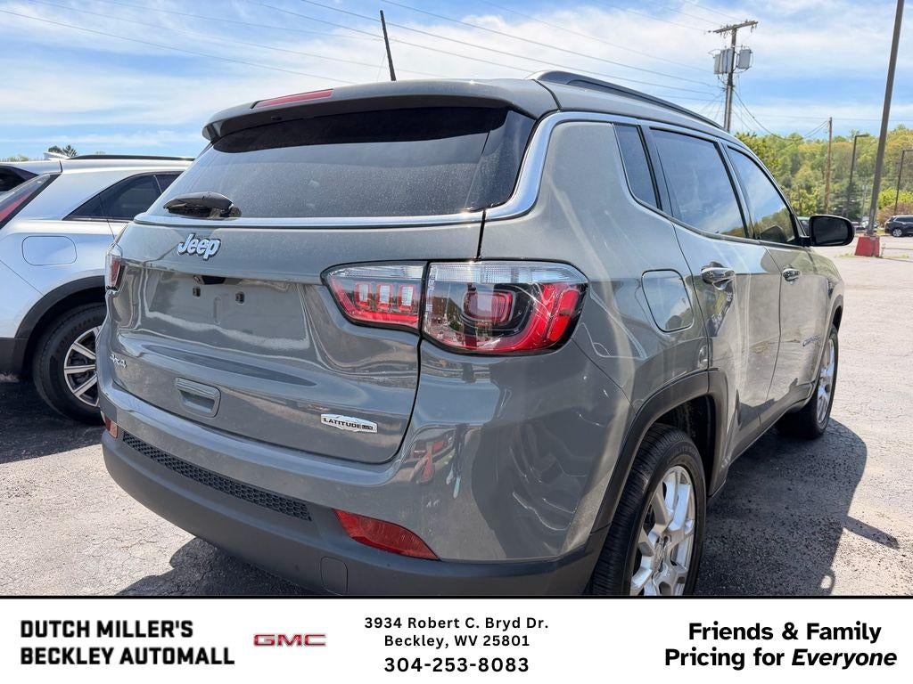 2024 Jeep Compass Latitude Lux