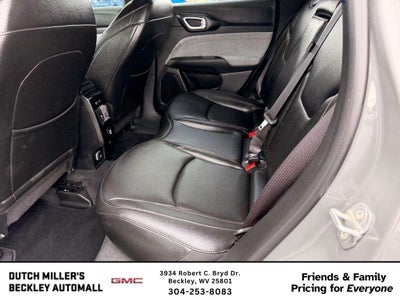 2024 Jeep Compass Latitude Lux
