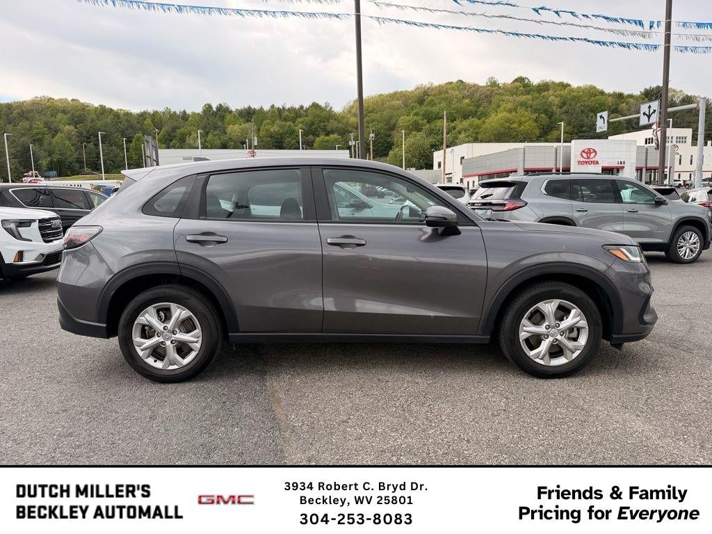 2025 Honda HR-V LX