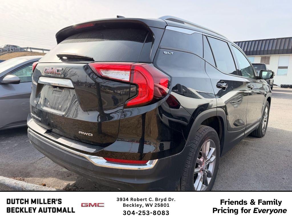 2024 GMC Terrain SLT