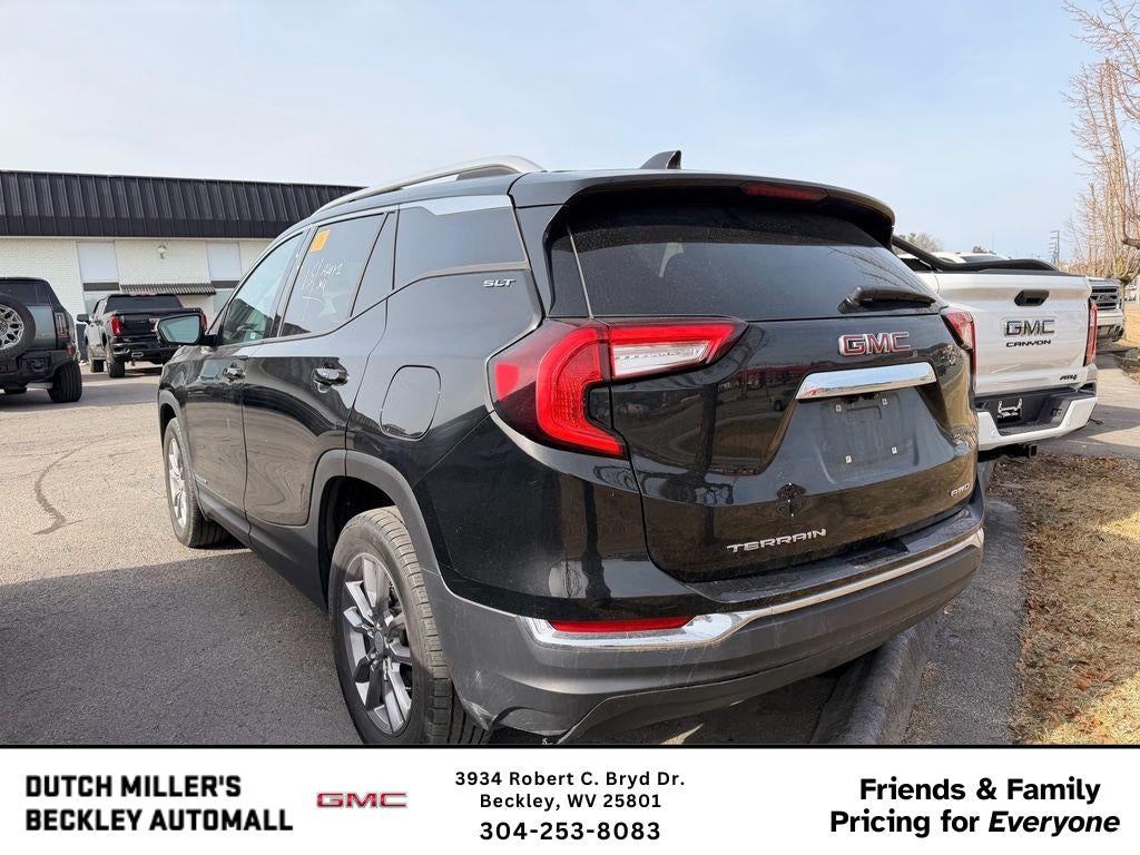 2024 GMC Terrain SLT