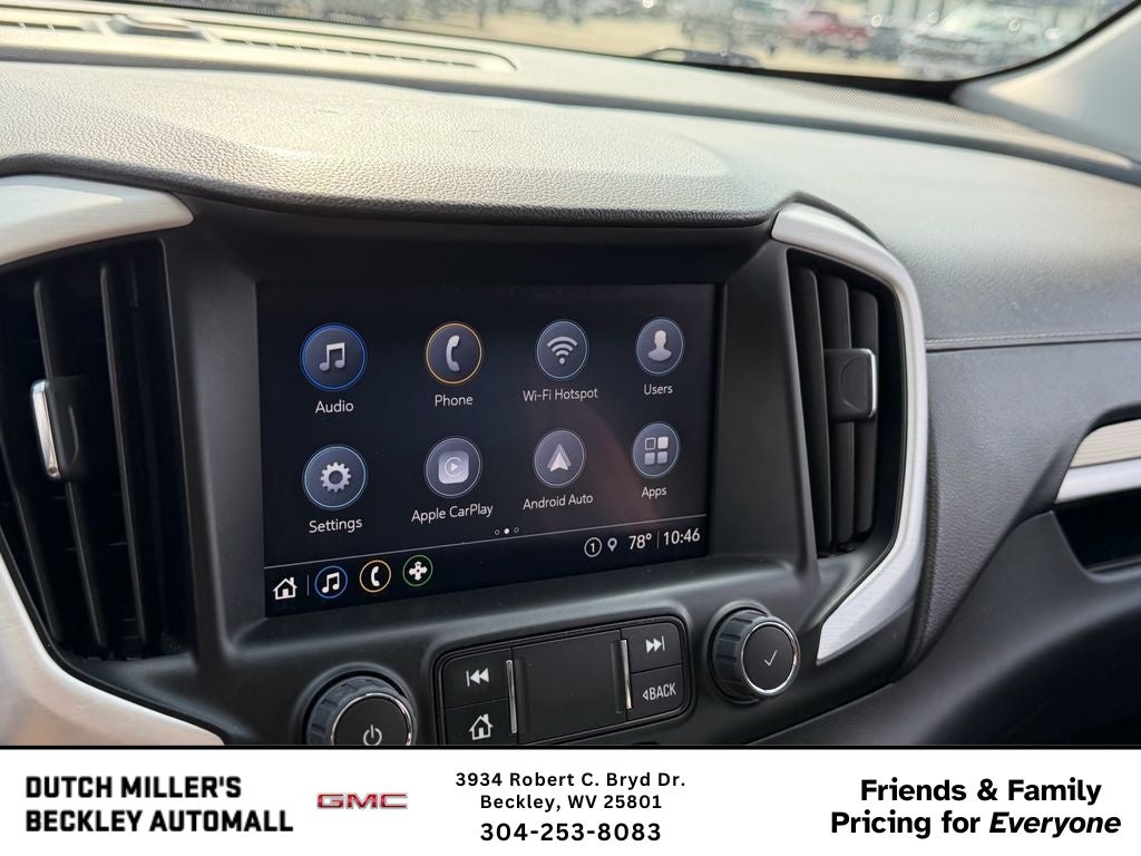 2023 GMC Terrain SLT