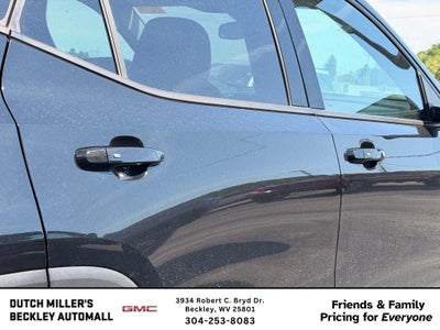 2023 GMC Terrain SLT