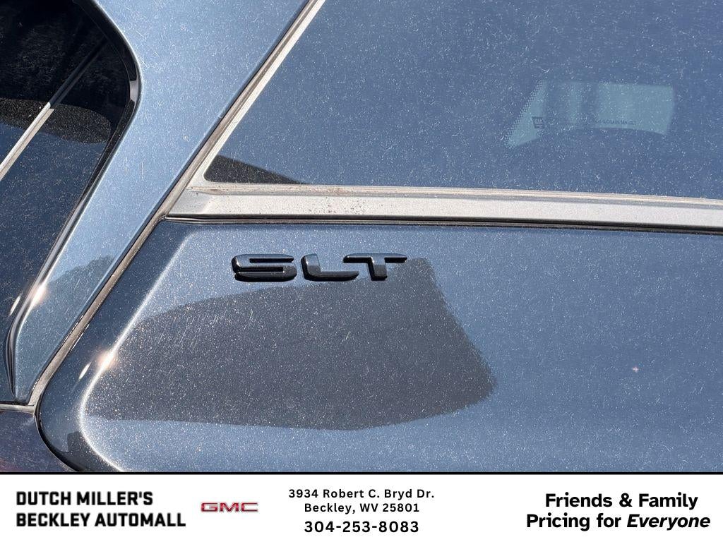 2023 GMC Terrain SLT