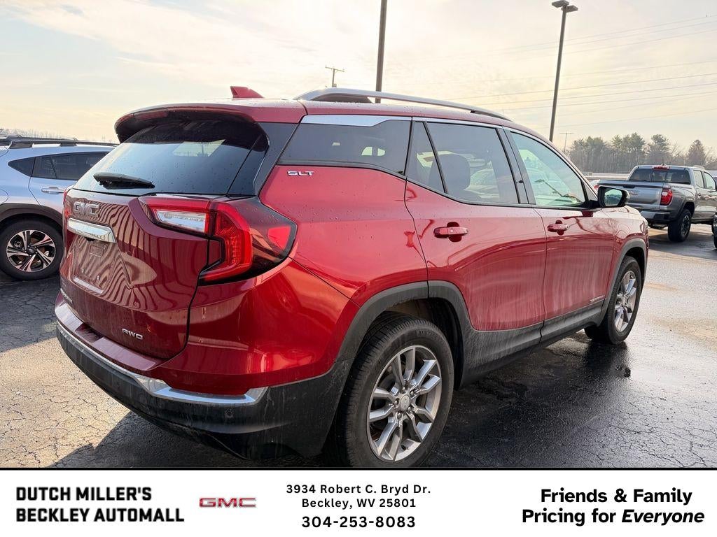 2022 GMC Terrain SLT