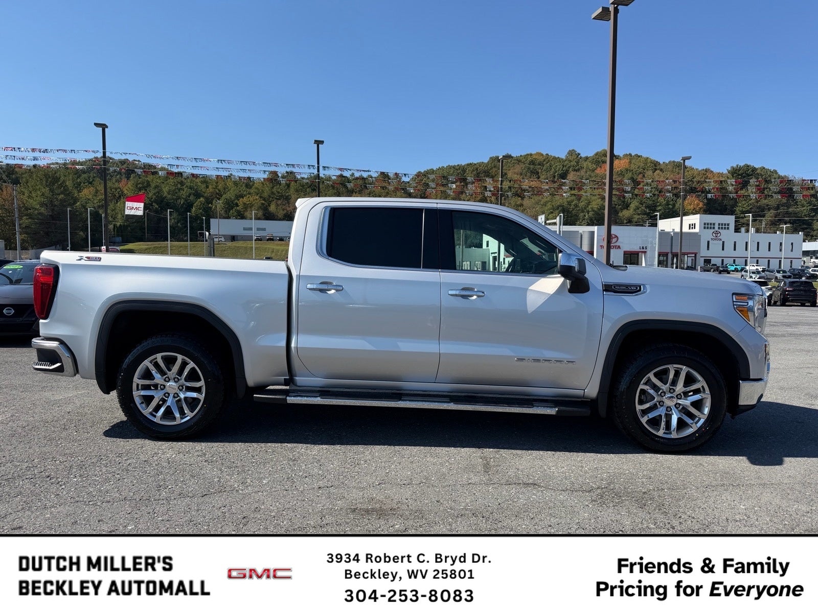 2021 GMC Sierra 1500 SLT