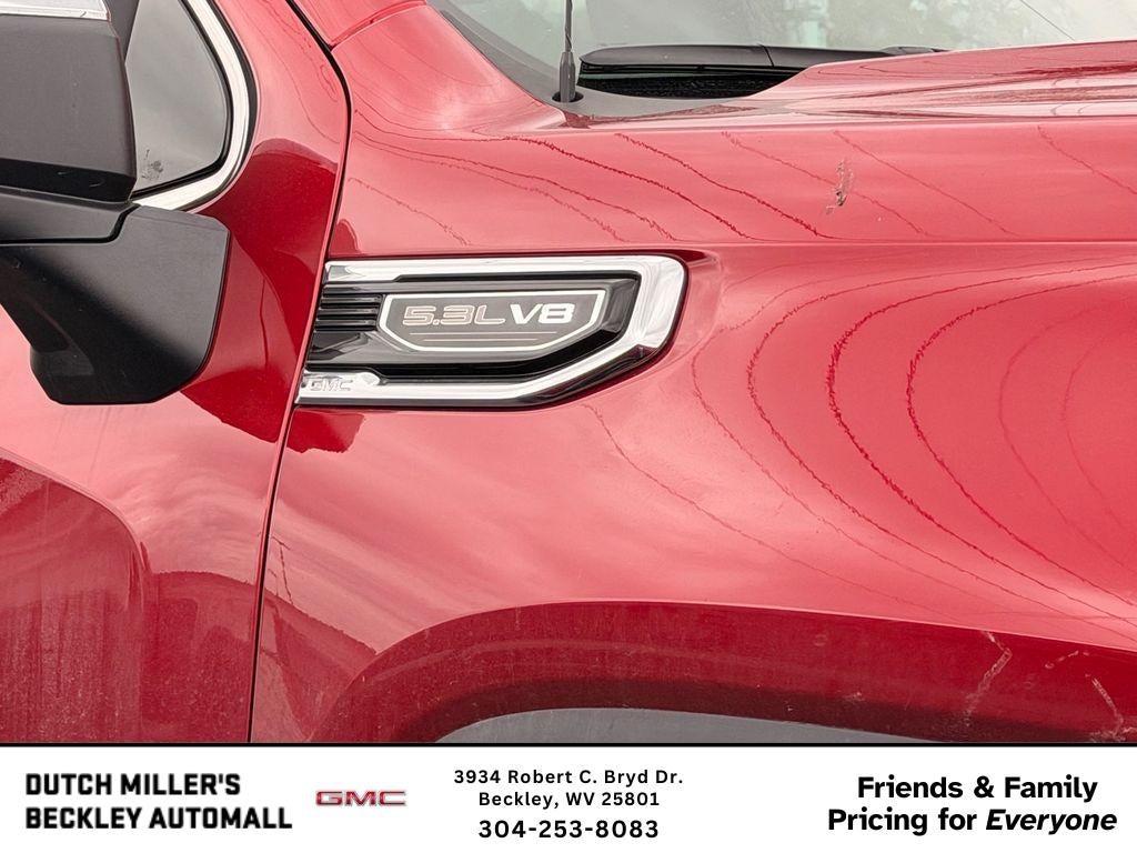 2025 GMC Sierra 1500 SLT