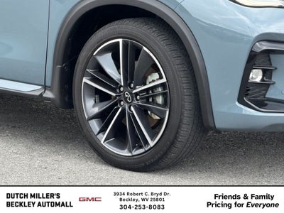2023 INFINITI QX50 SPORT