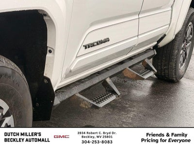 2024 Toyota Tacoma 4WD SR5