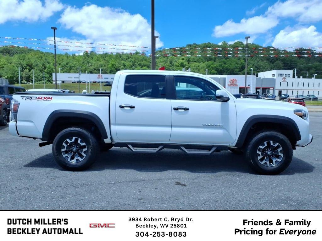 2023 Toyota Tacoma 4WD SR