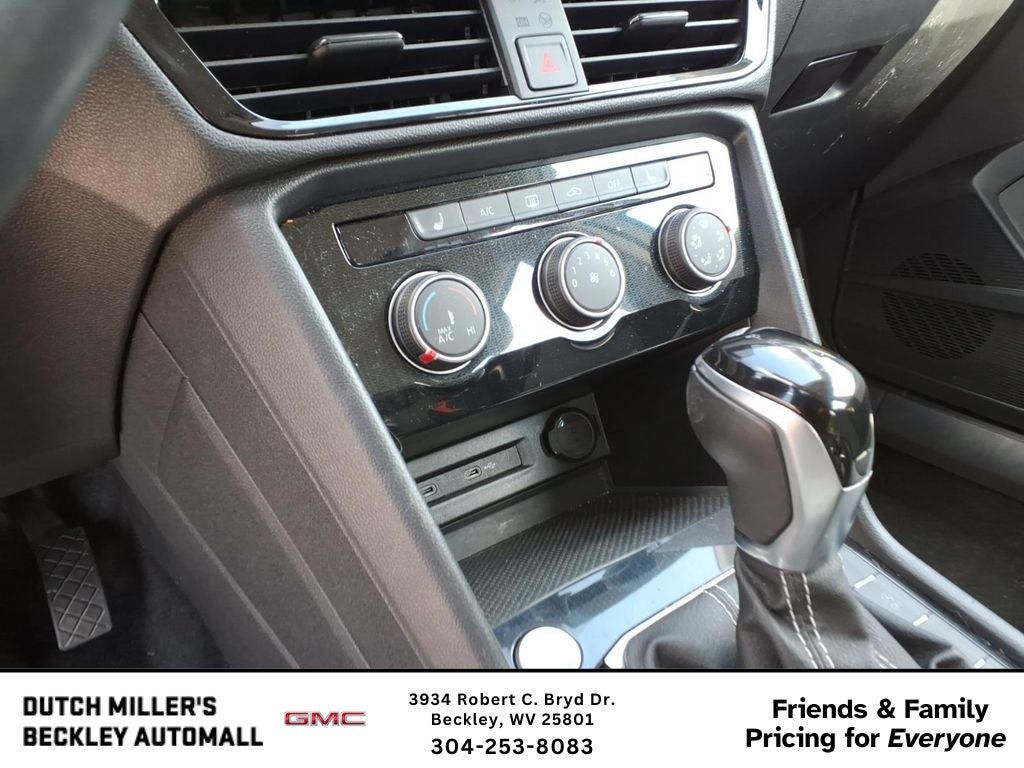 2025 Volkswagen Taos S