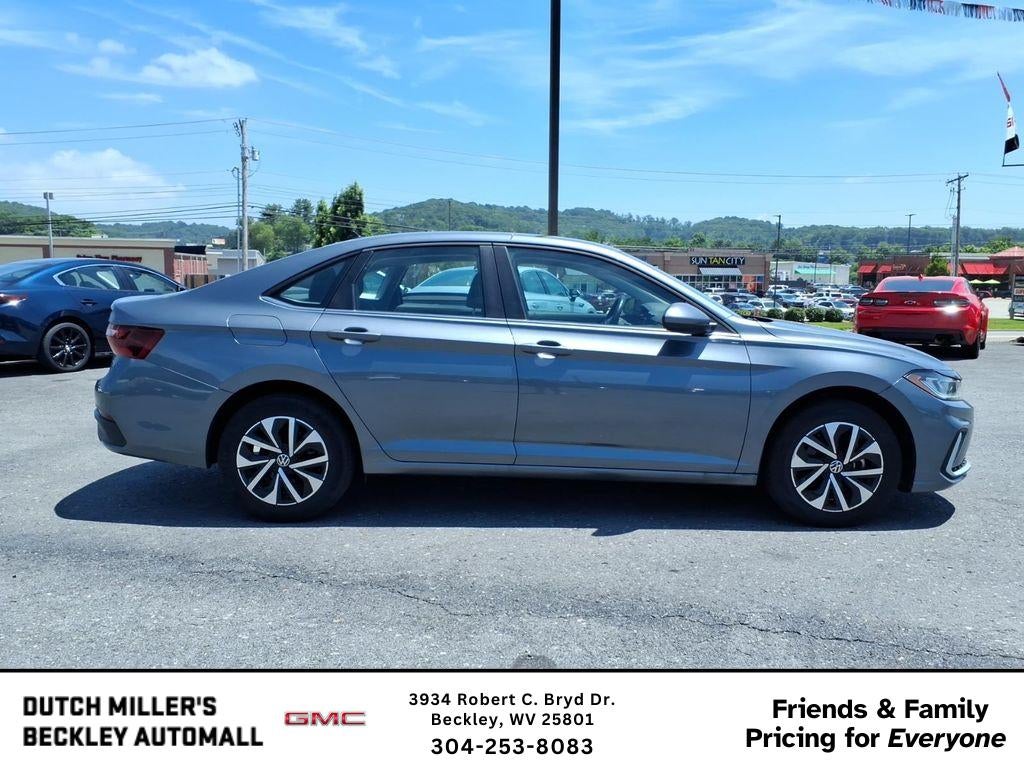 2025 Volkswagen Jetta S