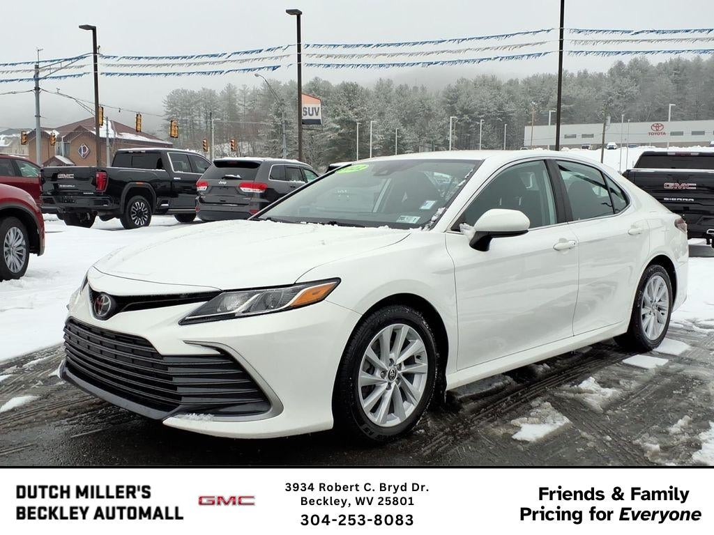 2022 Toyota Camry LE