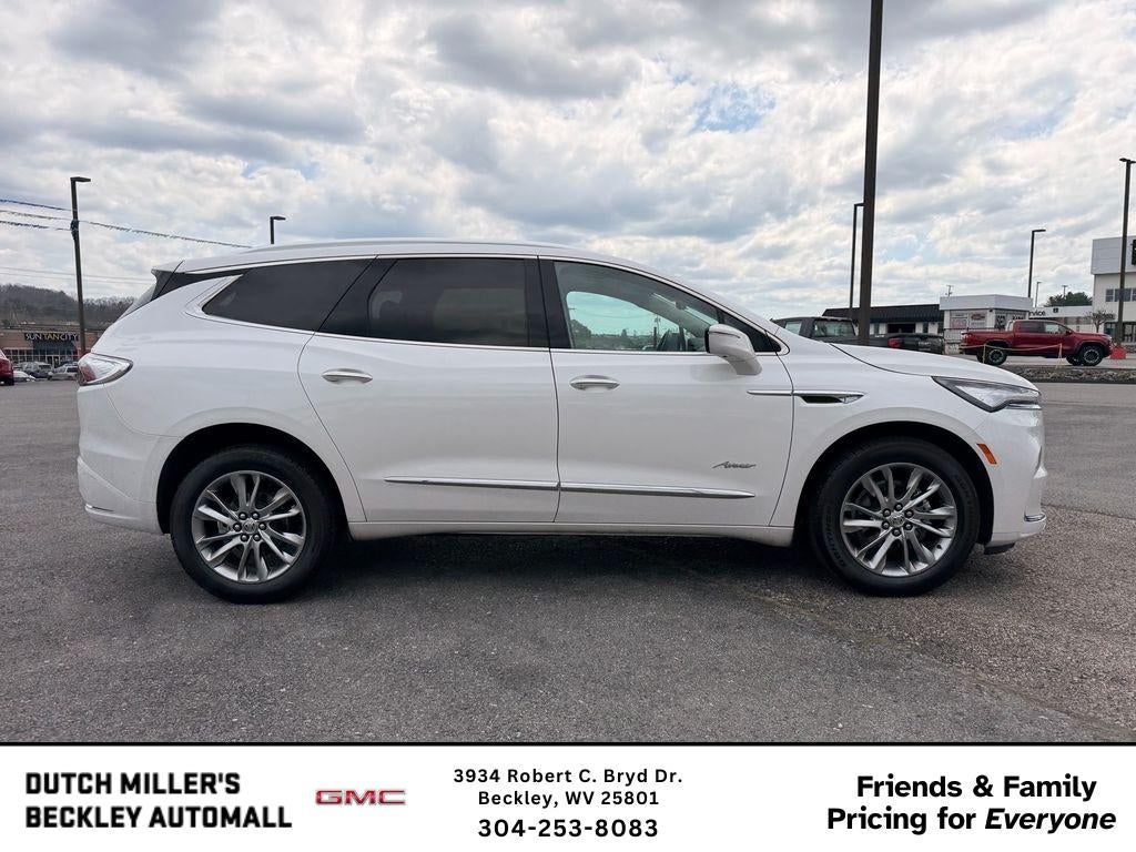 2023 Buick Enclave Avenir