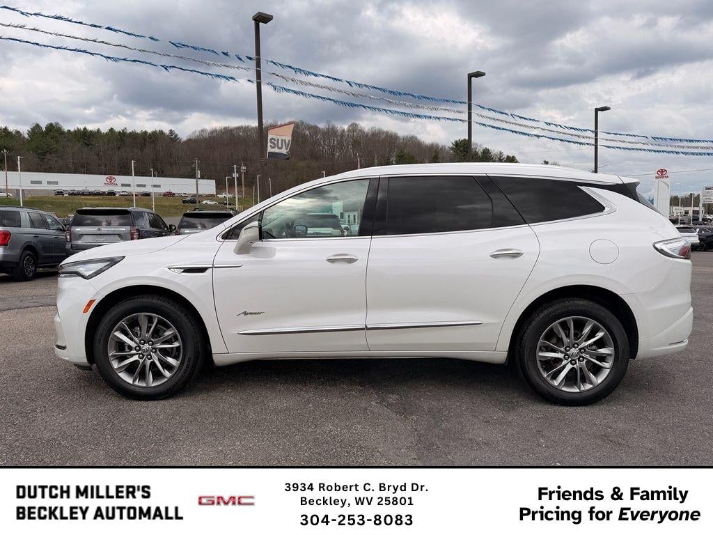 2023 Buick Enclave Avenir