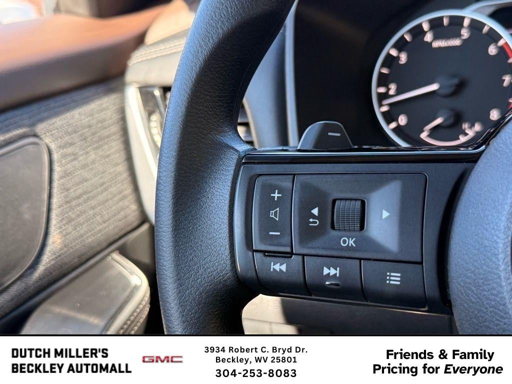 2022 Nissan Rogue SV