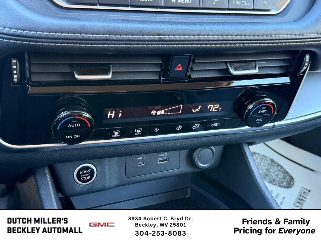 2022 Nissan Rogue SV