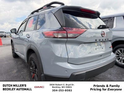 2025 Nissan Rogue Rock Creek