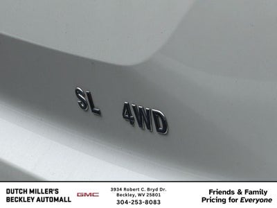 2024 Nissan Pathfinder SL