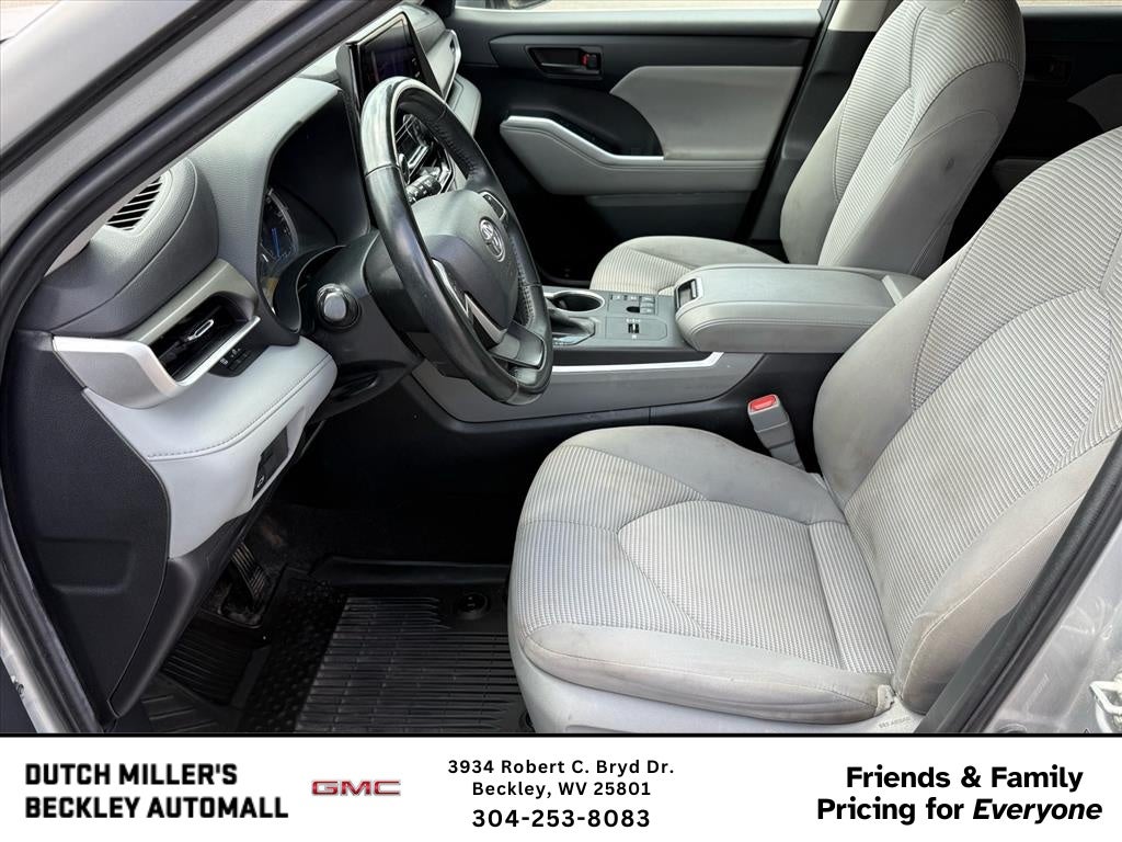 2023 Toyota Highlander Hybrid LE