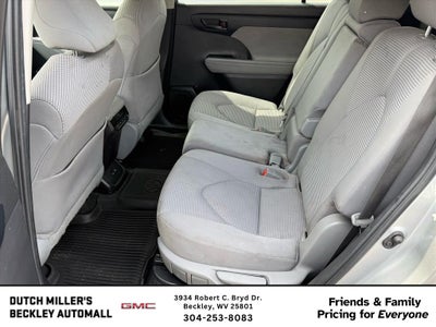 2023 Toyota Highlander Hybrid LE