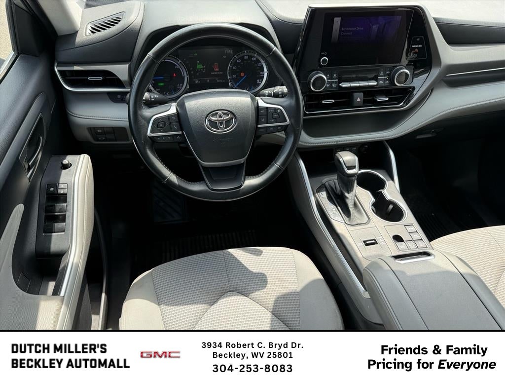 2023 Toyota Highlander Hybrid LE