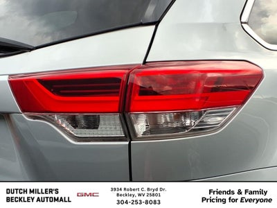 2019 Toyota Highlander LE