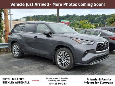 2023 Toyota Highlander L