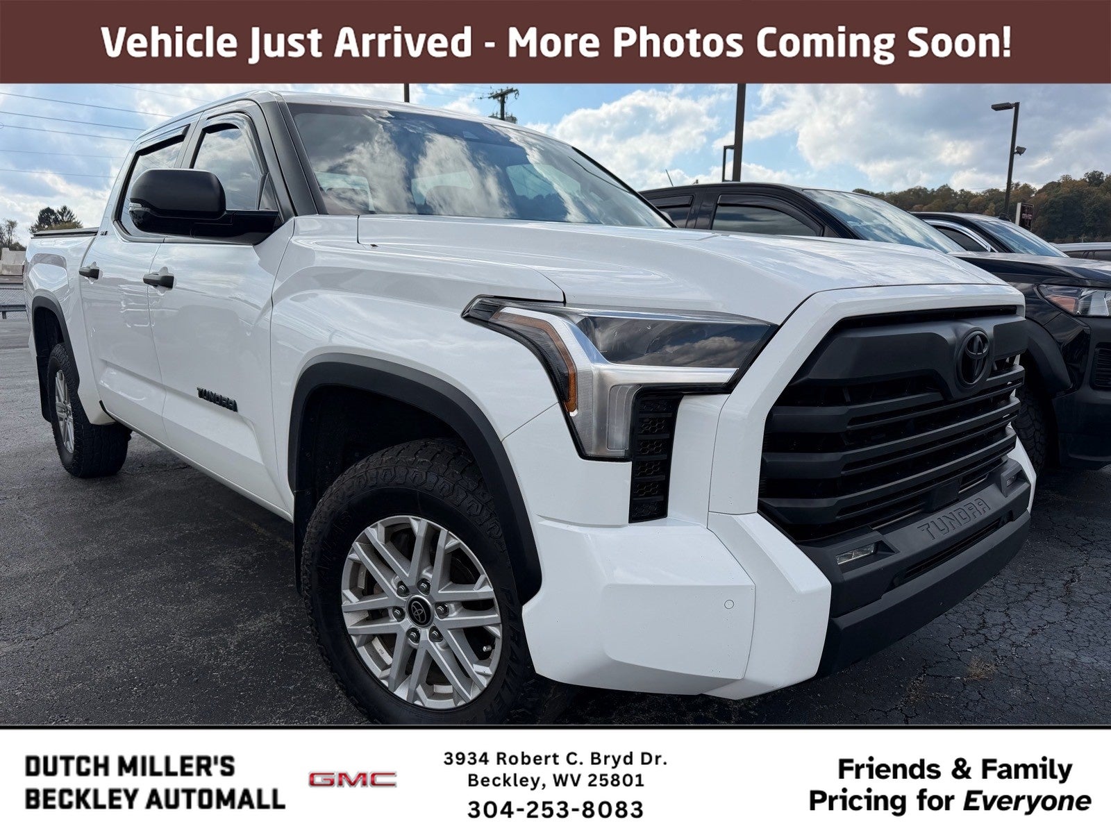 2024 Toyota Tundra 4WD SR5