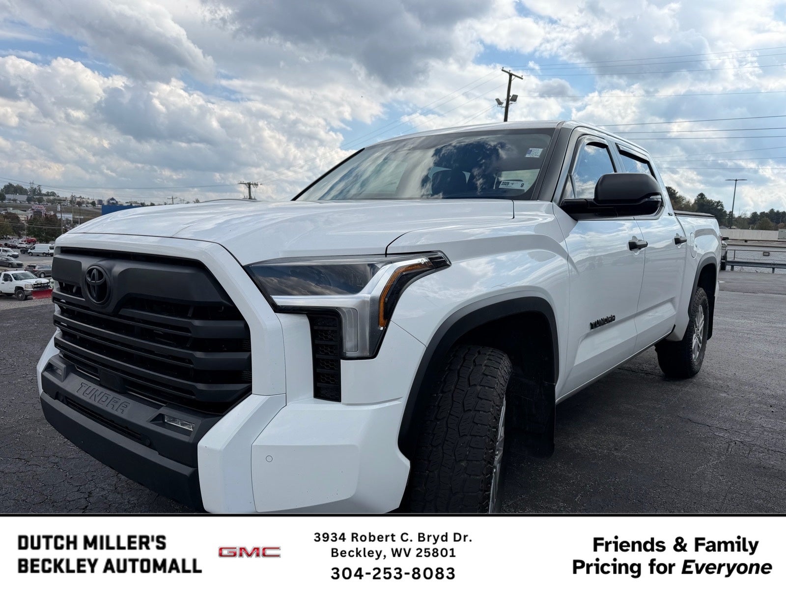 2024 Toyota Tundra 4WD SR5