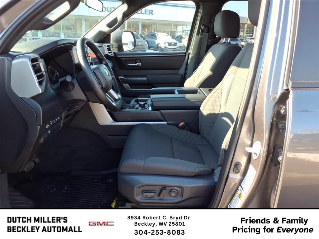 2025 Toyota Tundra 4WD SR