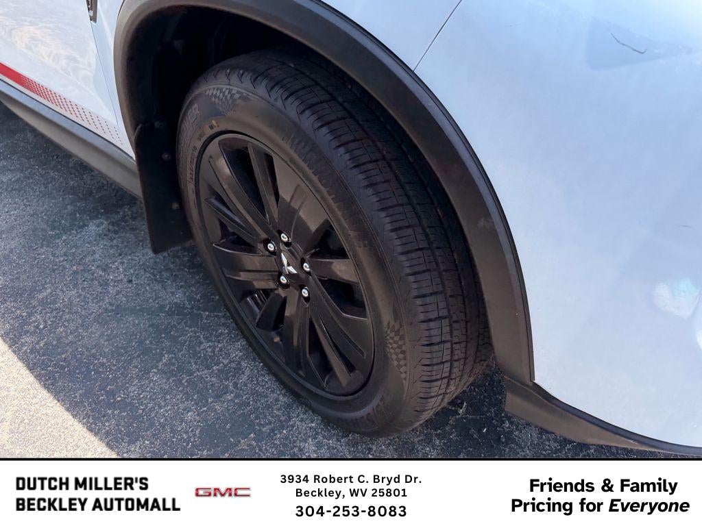 2024 Mitsubishi Outlander Sport S