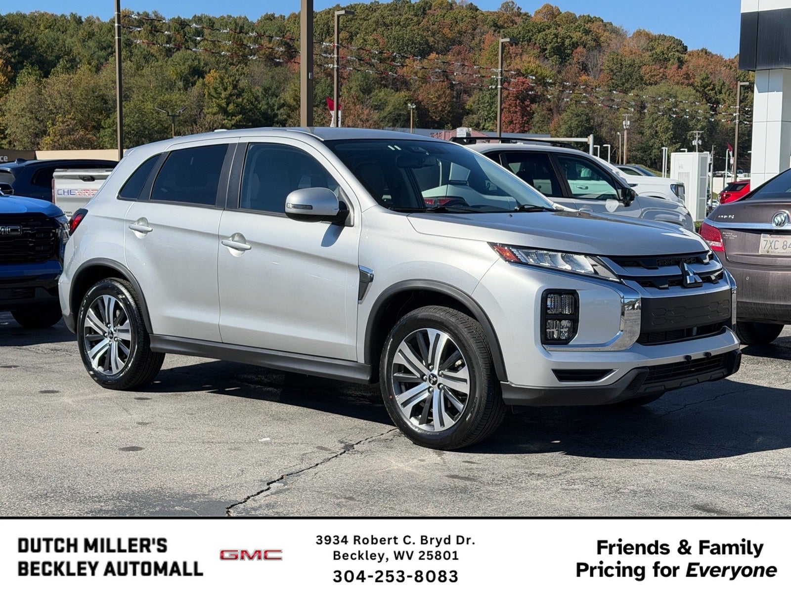 2025 Mitsubishi Outlander Sport SE
