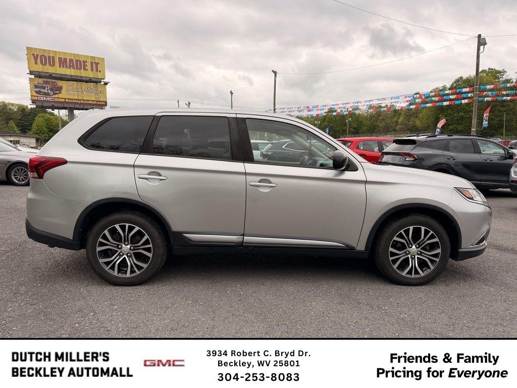 2018 Mitsubishi Outlander ES