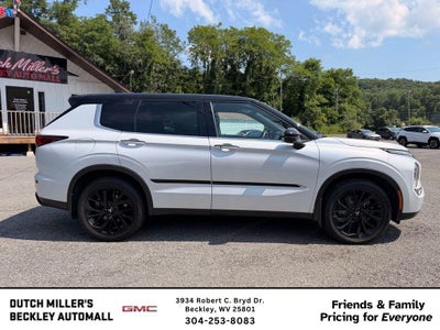2023 Mitsubishi Outlander SEL