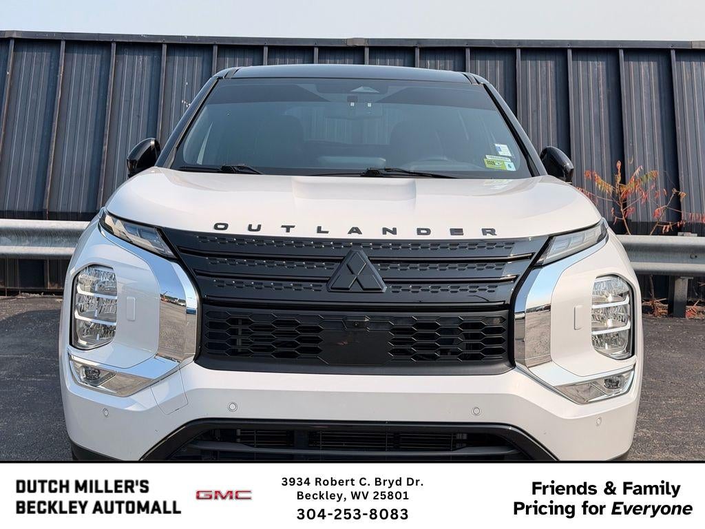 2023 Mitsubishi Outlander SEL