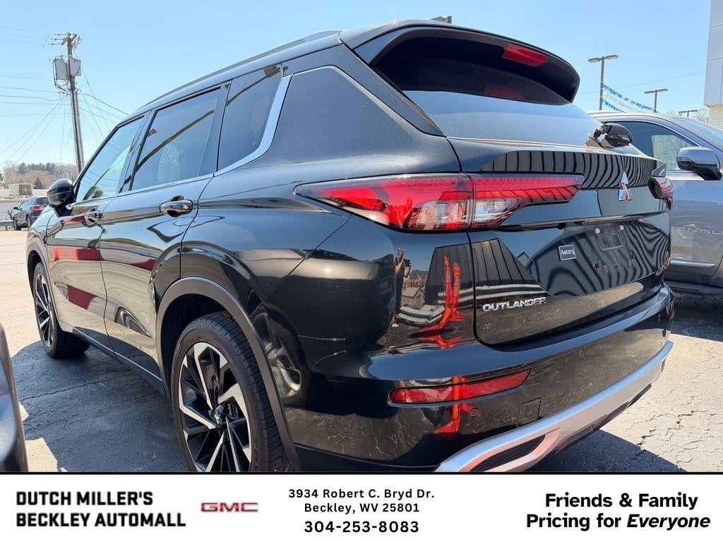 2022 Mitsubishi Outlander SEL