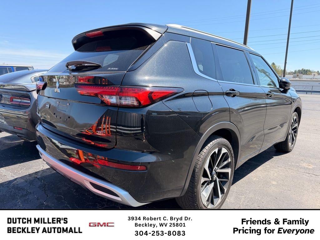 2022 Mitsubishi Outlander SEL