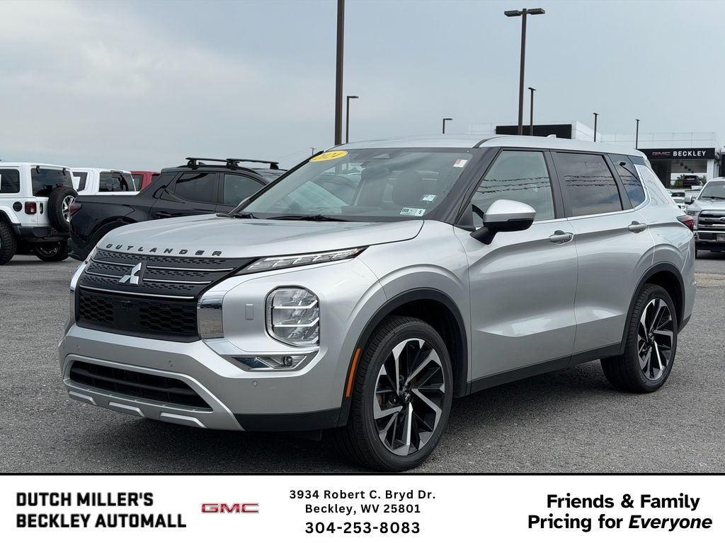 2024 Mitsubishi Outlander SE