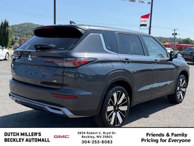 2025 Mitsubishi Outlander SE