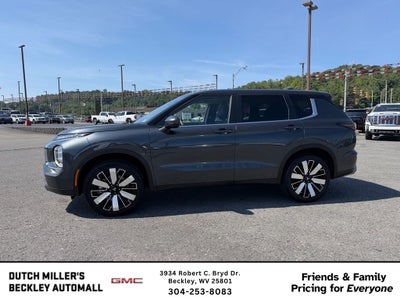 2025 Mitsubishi Outlander SE