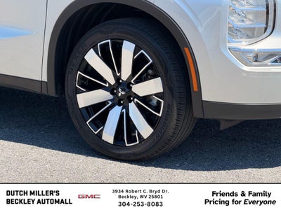 2025 Mitsubishi Outlander SE