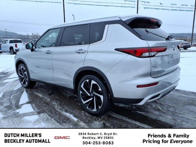 2024 Mitsubishi Outlander SE