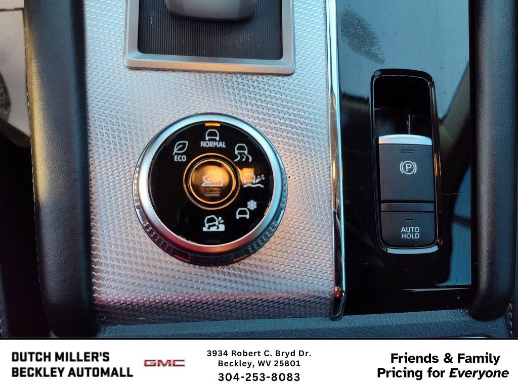 2024 Mitsubishi Outlander SEL