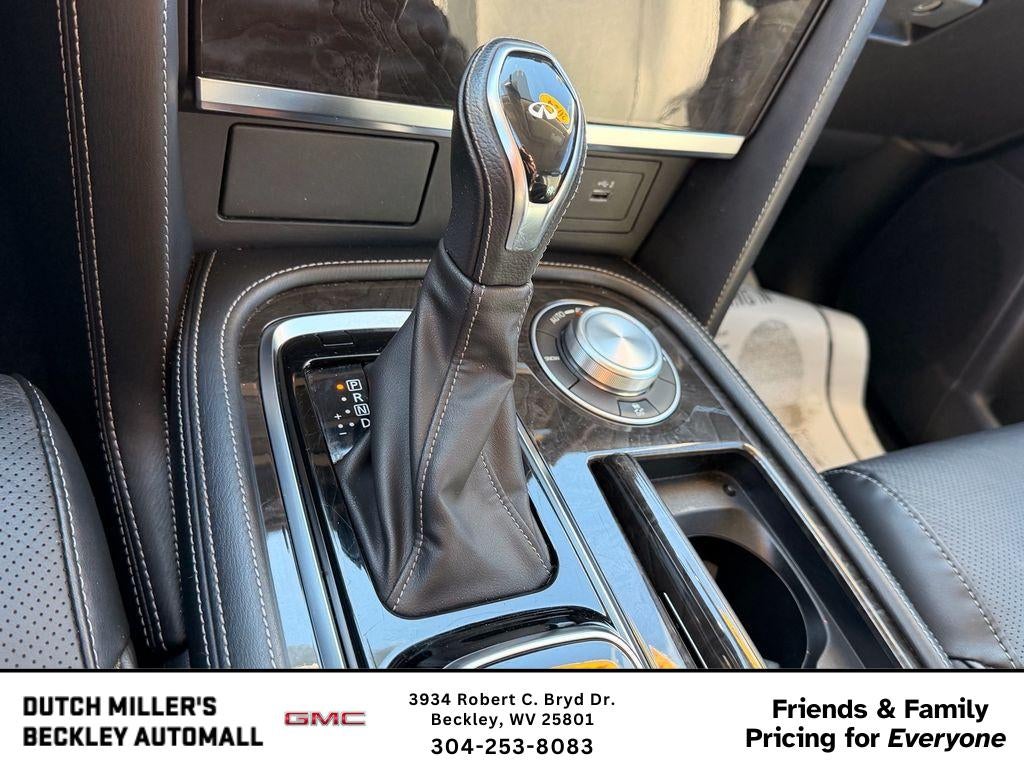 2024 INFINITI QX80 LUXE